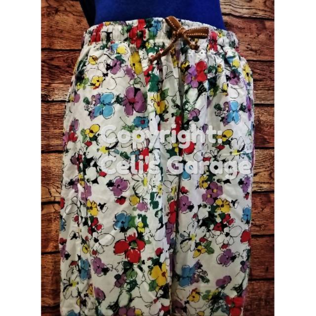 UNIQLO Drape Pant / Celana Jogger Wanita Uniqlo / Barang Branded Stocklot Murah