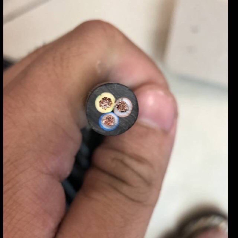 Kabel listrik Nyyhy 3x1.5mm NYYHY 3x1,5mm Supreme Lindo 4Besar kabel serabut