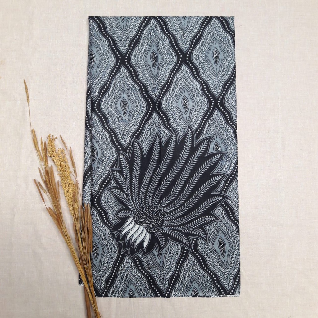 BAHAN BATIK PREMIUM Katun Motif Bangau Two Tone Pagi Sore Warna Hitam | Batik Meteran | Bahan Metera