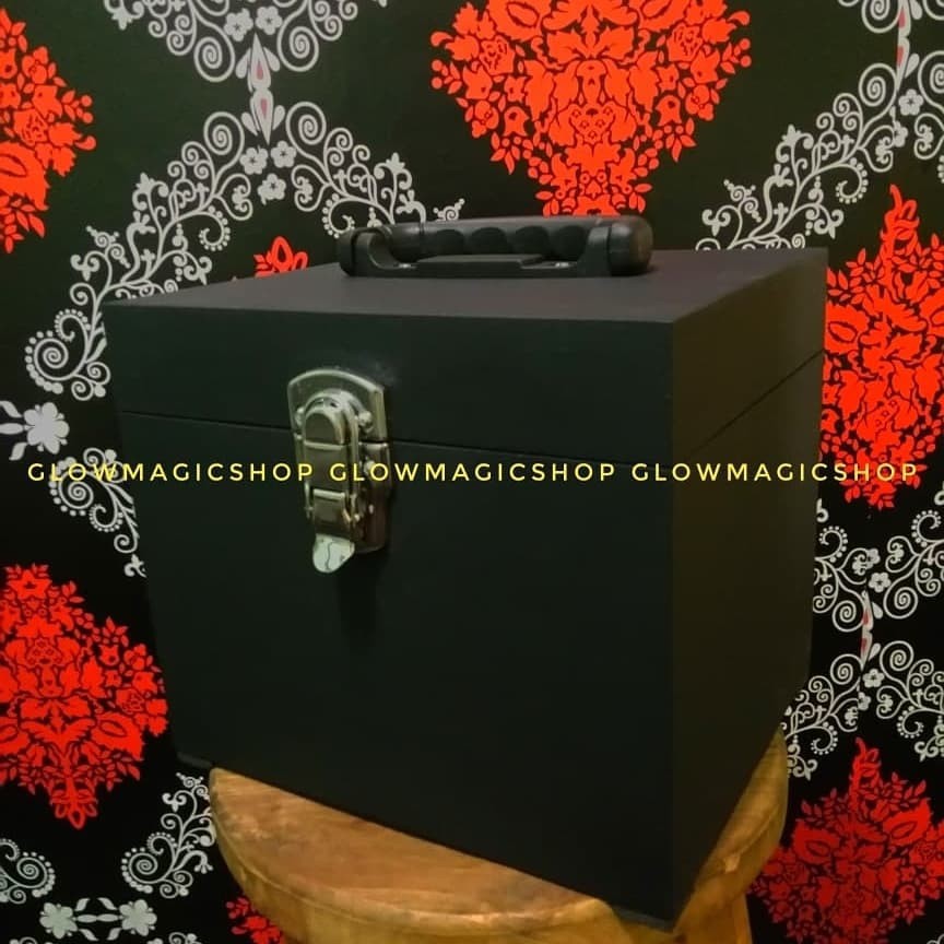 Alat Sulap Heavy Box Kotak Berat Hipnotis Mistik Panggung