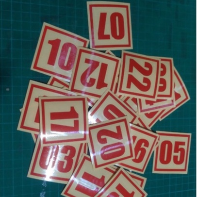 

STIKER LABEL ANGKA DLM KOTAK UK 15 CM