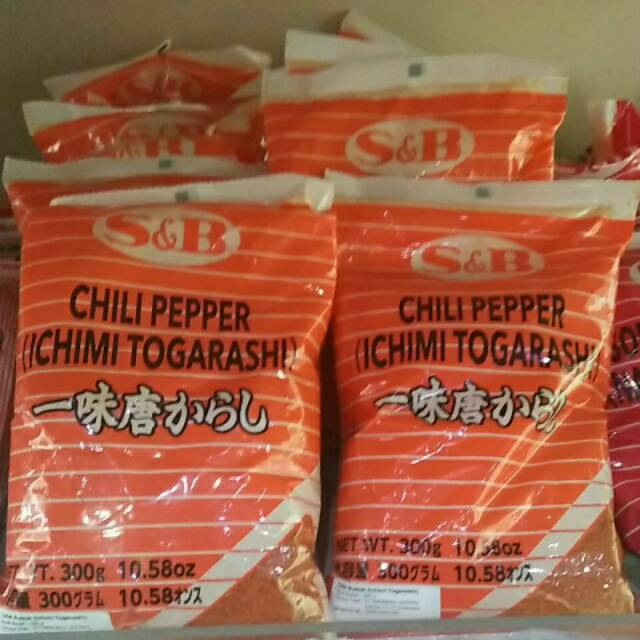 

S&B Ichimi Togarashi 300g bubuk cabe jepang
