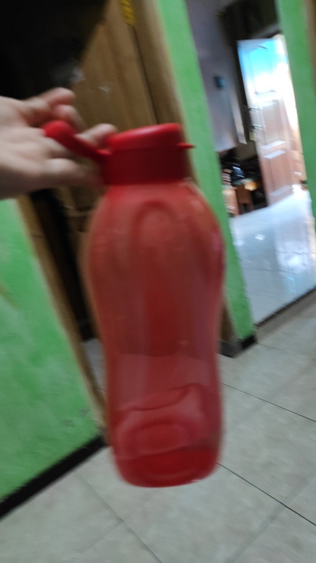 Eco Bottle 2l Malaysia (1 Pcs)  Botol Minum Tupwr