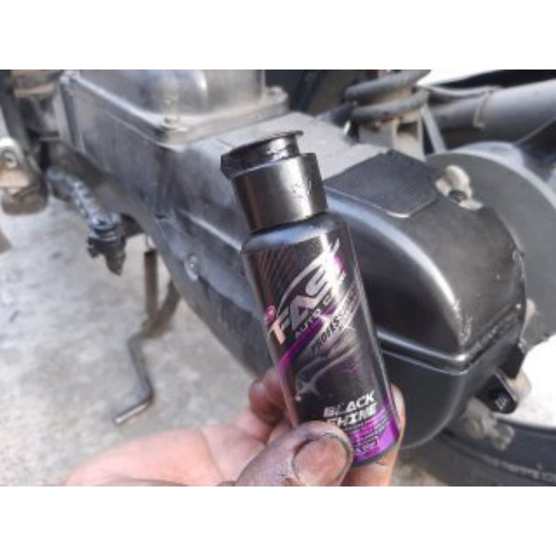 Penghitam motor permanen