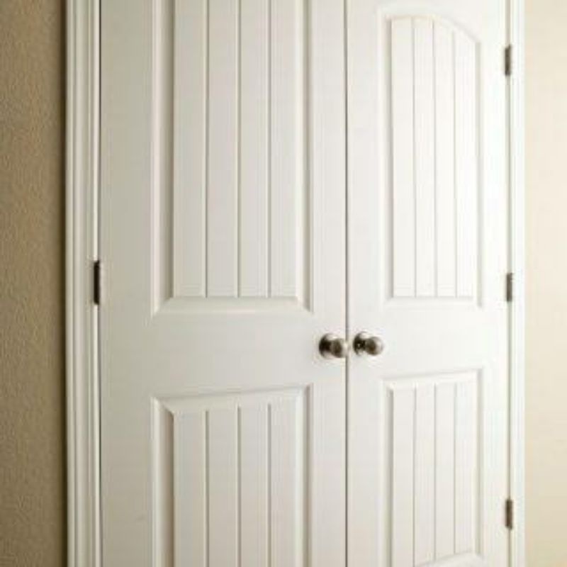 Kusen Pintu Berikut Daun Pintu Double Swing Minimalis