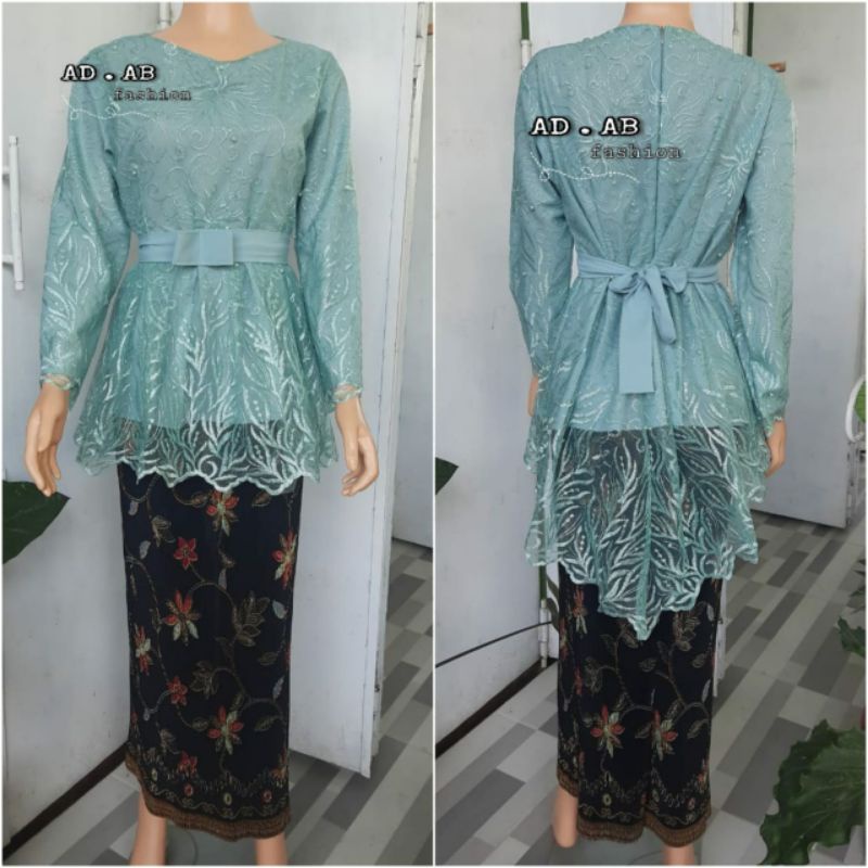 KEBAYA WISUDA MURAH