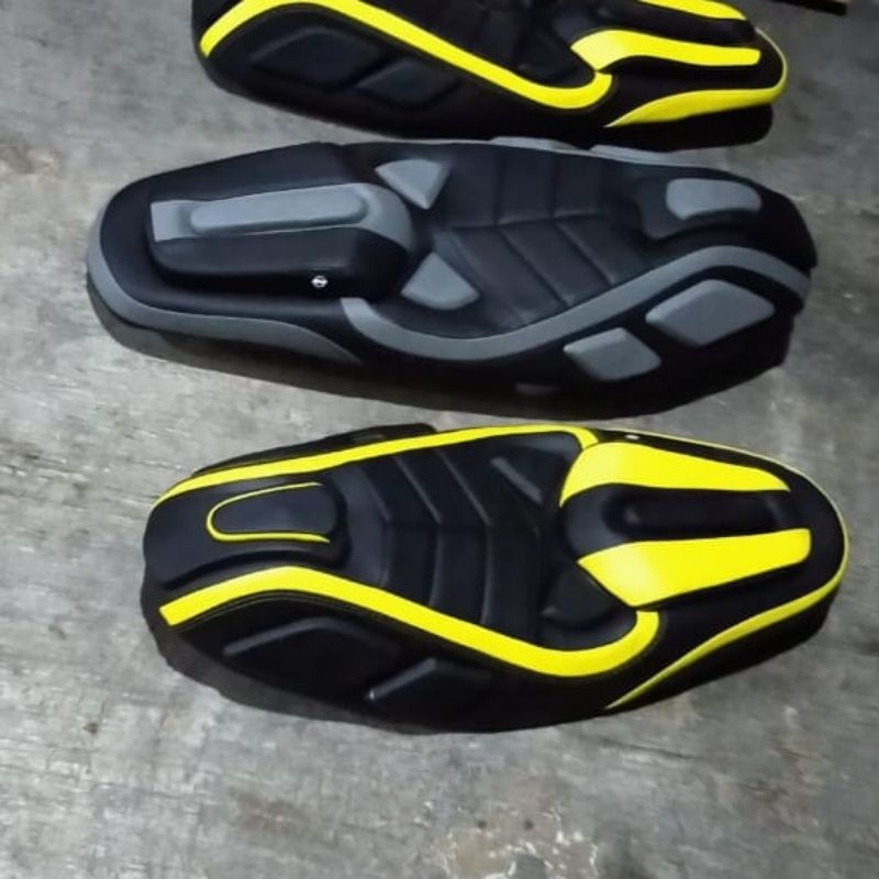 Kulit Jok NMAX 2020 Custom-Cover jok custom mbtech nmax