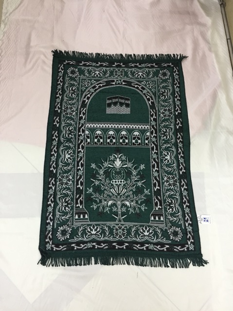 Sajadah motif kembang made in turkey