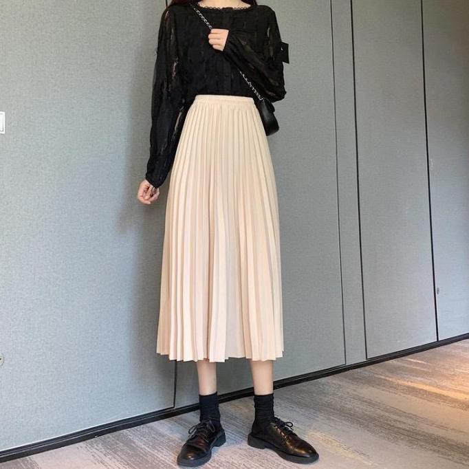 pleated midi skirt