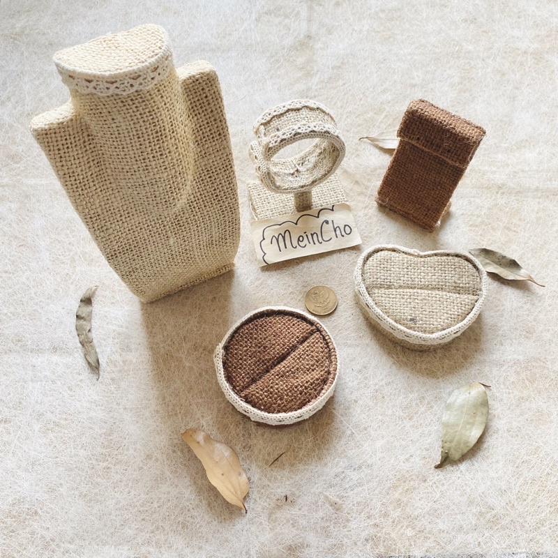 Simple Ring Bearer Rustic Tempat Cincin Rustik Mahar Manekin Vintage Unik
