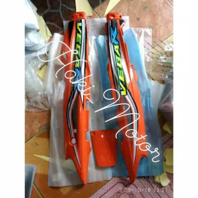 BODY BELAKANG VEGA R LAMA OREN+STRIPING