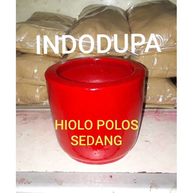 HIOLO MERAH POLOS