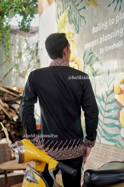 Sidamuliya Batik Kemeja Pria Slimfit Premium Anubhawa Lengan Panjang