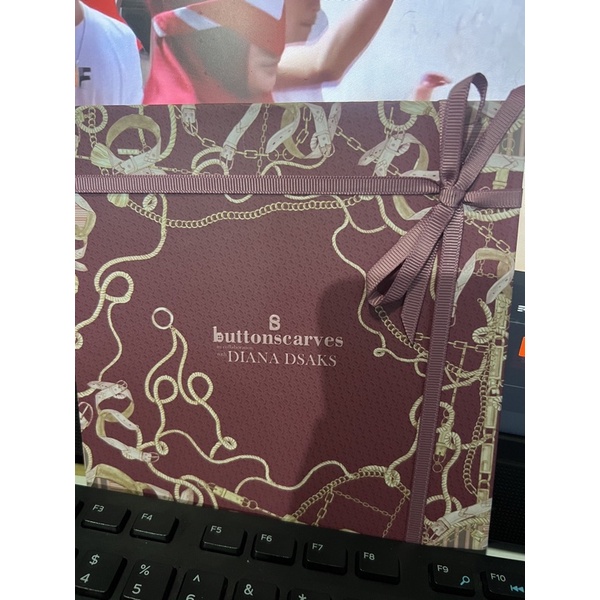 jilbab buttonscarves