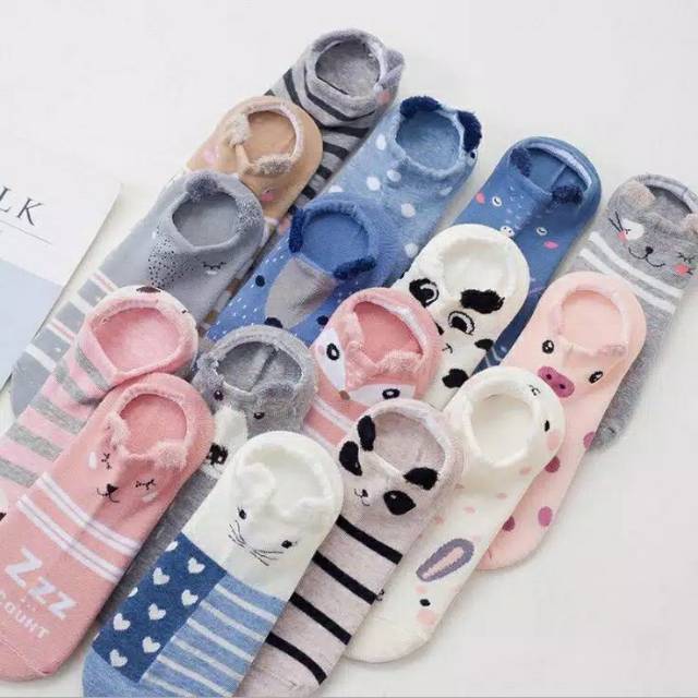 KAOS KAKI KOREA MOTIF BONEKA