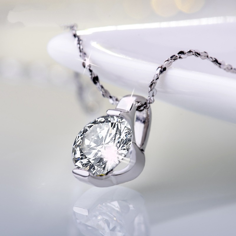 [Ready Stock]Fashion Jeweled Pendant Simple Silver Necklace