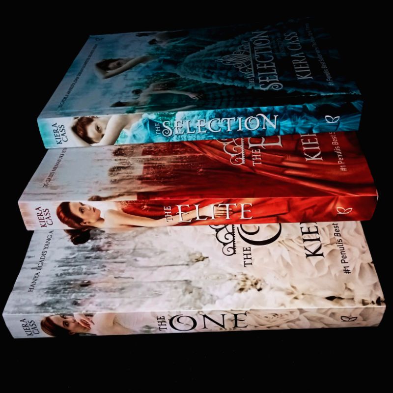 PAKET NOVEL KARYA KIERA CASS  NOVEL THE ONE, NOVEL THE SELECTION, NOVEL THE ELITE