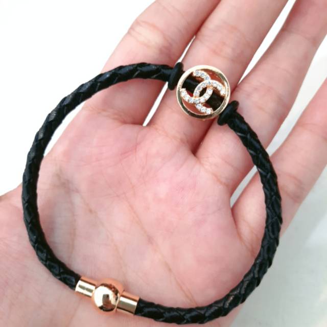 GELANG TALI HITAM VAR CHANEL
