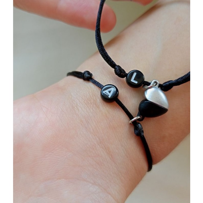 Gelang couple magnet love (dapat 2 gelang) BACA DESKRIPSI PRODUK