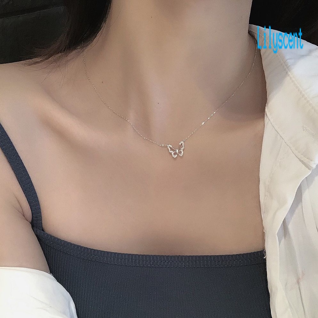 Kalung Choker Desain Kupu-Kupu Hollow Out Aksen Berlian Imitasi Untuk Wanita