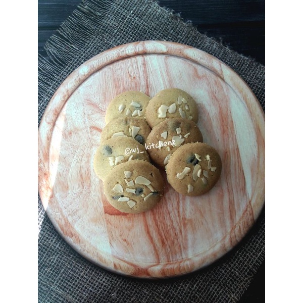 

GINGER ALMOND COOKIES/KUE KERING JAHE/EKONOMIS/RENYAH/500GRAM