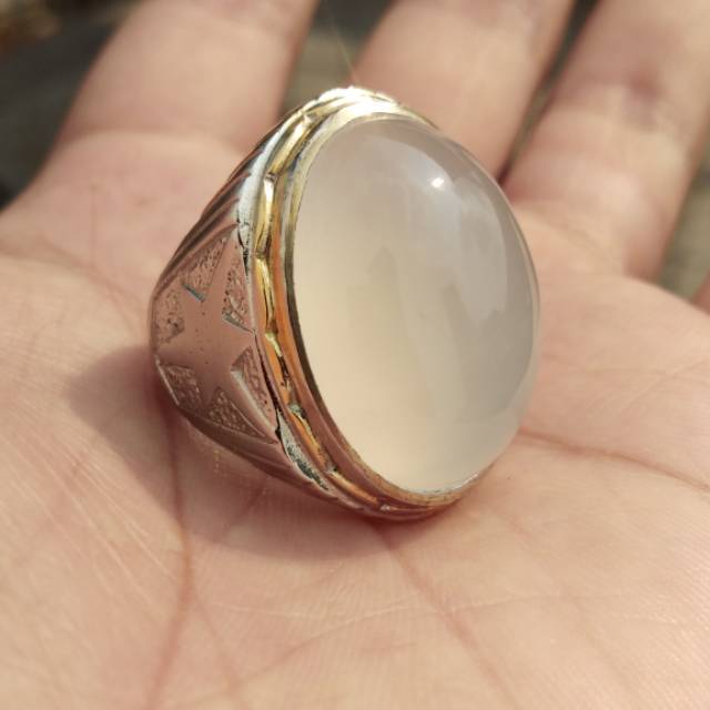 BATU ANGGUR PACITAN SNOW WHITE SERAT KURA HQ, 100% NATURAL ALAM