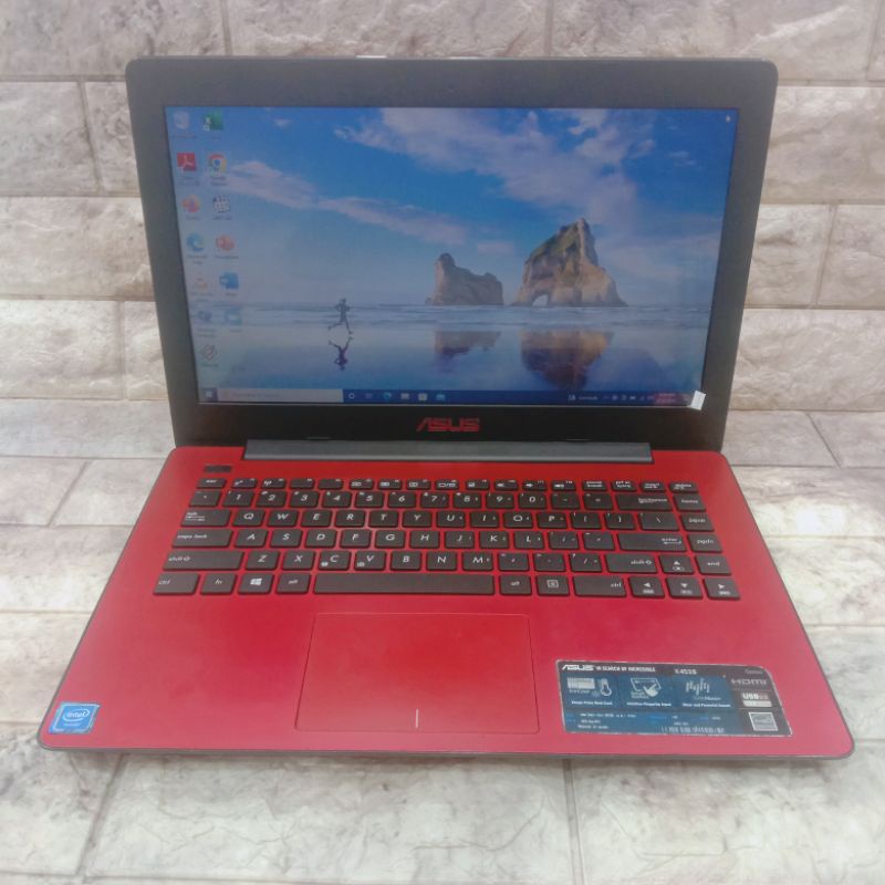 Laptop Asus X453S Celeron N3350 RAM 4/500GB