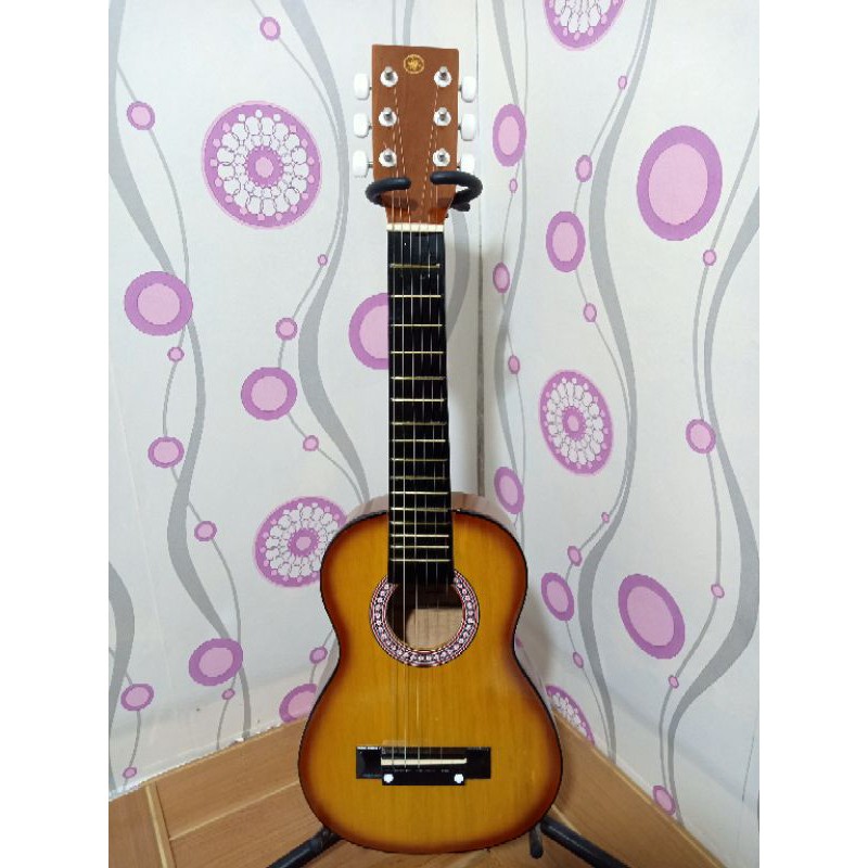 gitar yunior