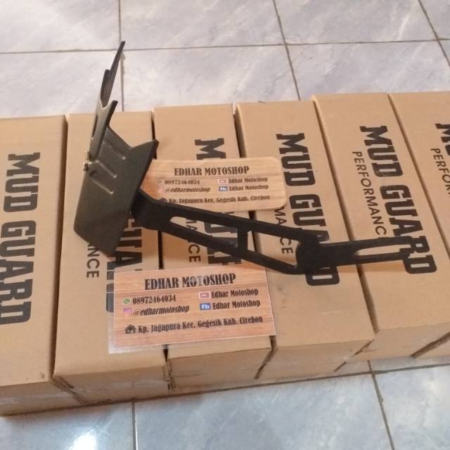 Jual MUDGUARD MUD GUARD BATMAN UNIVERSAL MOTOR VIXION CB150R XABRE R15 MT25 R25 NINJA250 BYSON