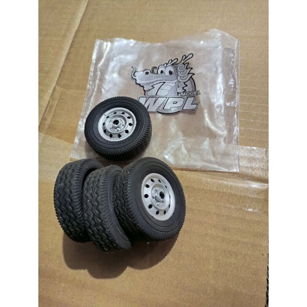 Ban wpl d12 hex 5 custom rc pickup truck bus tronton