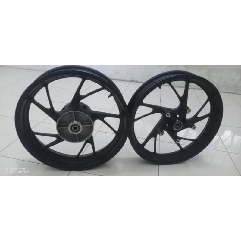 Velg depan belakang/ Velg Ori Honda New CB150R / Velg New CB150R (Velg Original new cb150R)