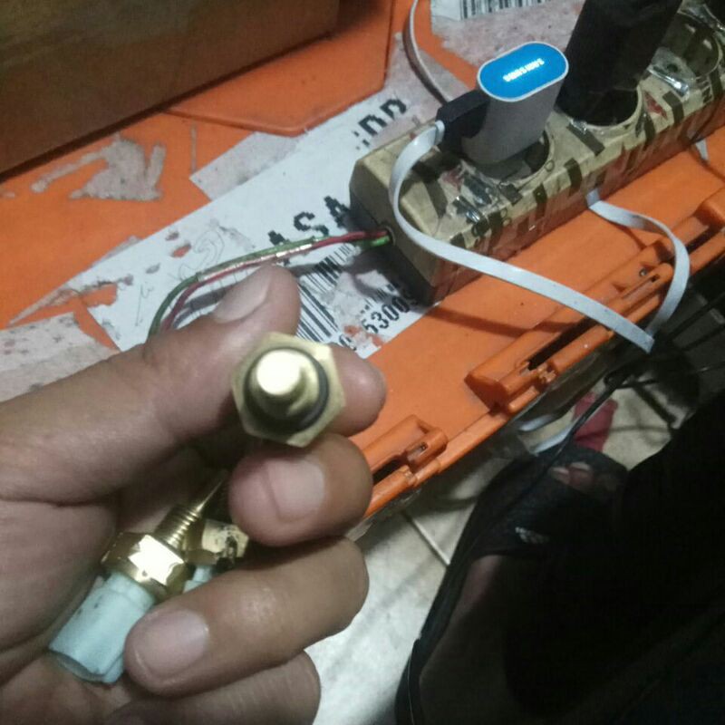 Sensor ect suhu radiator supra GTR 150  PNP new sonic  new cb150R led  pcx 150 ori HONDA 378-K56-N11