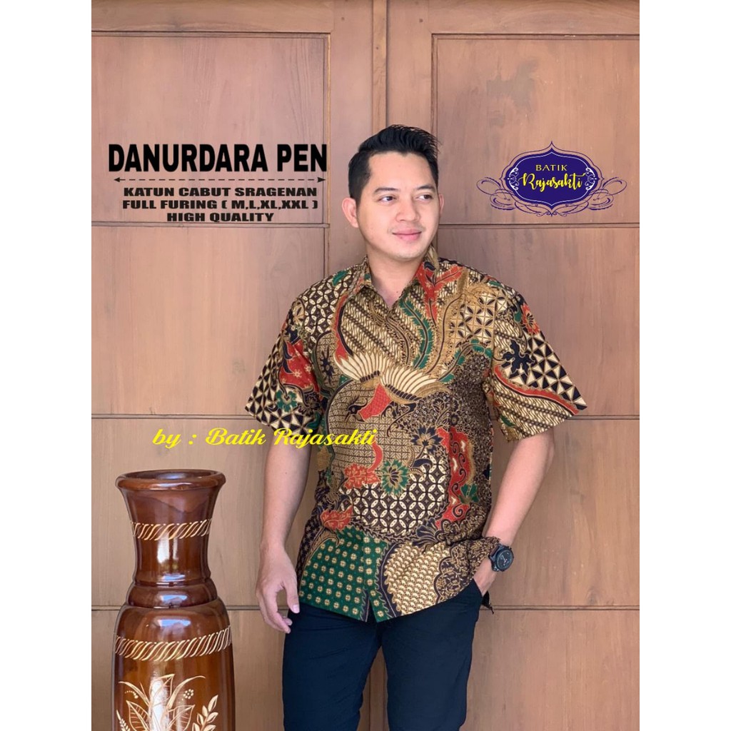 DANURDARA RAJASAKTI KEMEJA BATIK SOLO PRIA LENGAN PENDEK LAPIS FURING ATASAN BATIK PREMIUM MODERN KATUN HALUS BAHUWIRYA  BANAMITRA BANAMITRA PUTIH BANGSAWAN BAYU PUTRA BERLIAN BIRU BHARATAYUDA BIMASENA BIRENDRA BIRU INDAH BRAHMAKERTA BRAHMAKERTA MERAH