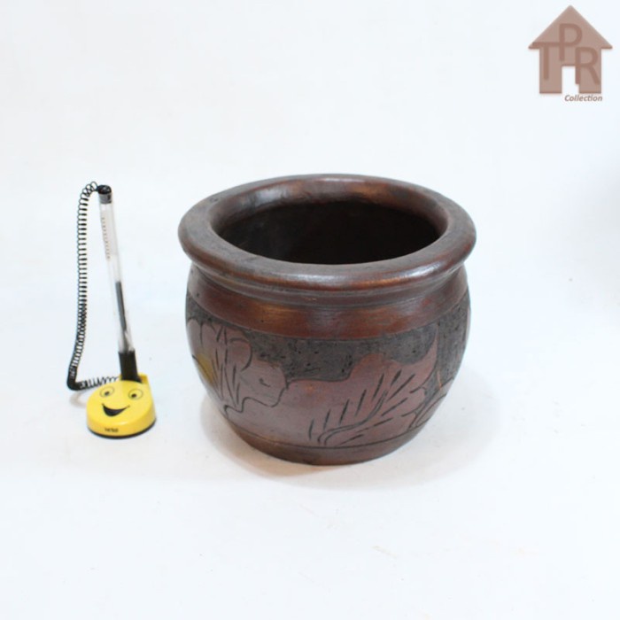 Gerabah │Pot Meja Ukir Natural - D17