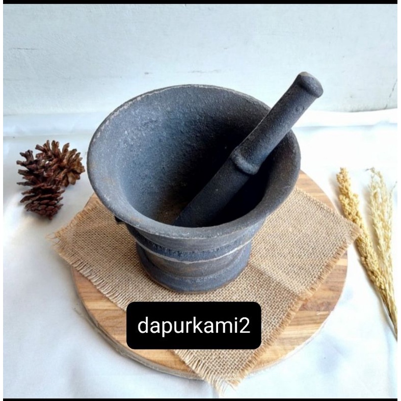 Lumpang Besi / Lumpang Jamu / Lumpang Tumbuk Jamu