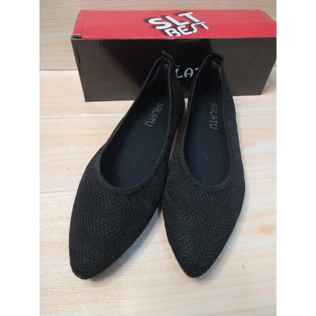 SAILATU T5230 SEPATU RAJUT WANITA