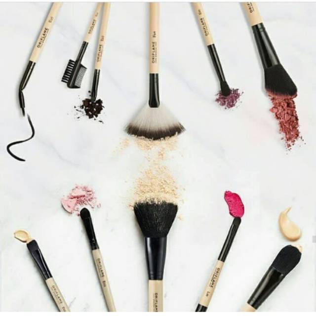 Make up Brush &amp; Stand Brush