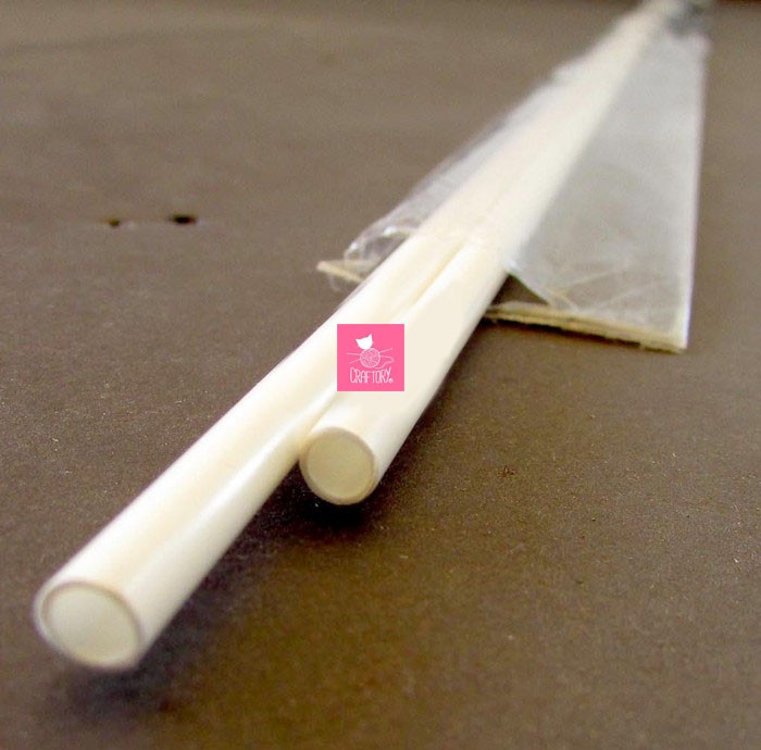 PIPA PVC BATANG 4 MM isi 2 BAHAN MAKET DIORAMA INTERIOR ARSITEKTUR