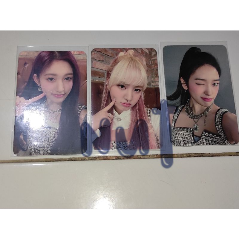 [READY STOCK] IVE ‘LOVE DIVE’ Benefit Soundwave — Yujin