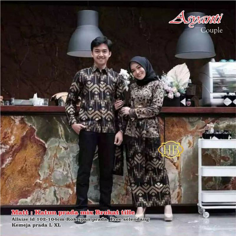 ASYANTI COUPLE KEBAYA BATIK BROKAT TILLE HITAM BATIK SARIMBIT HITAM SIMPEL KONDANGAN TUNANGAN