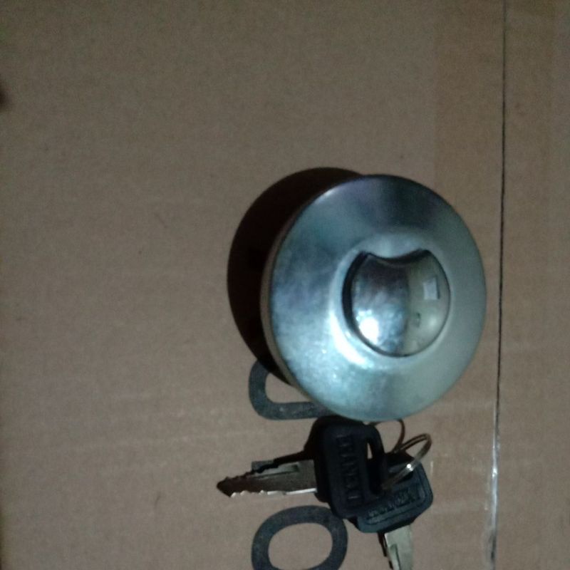 tutup tangki solar panther pick up