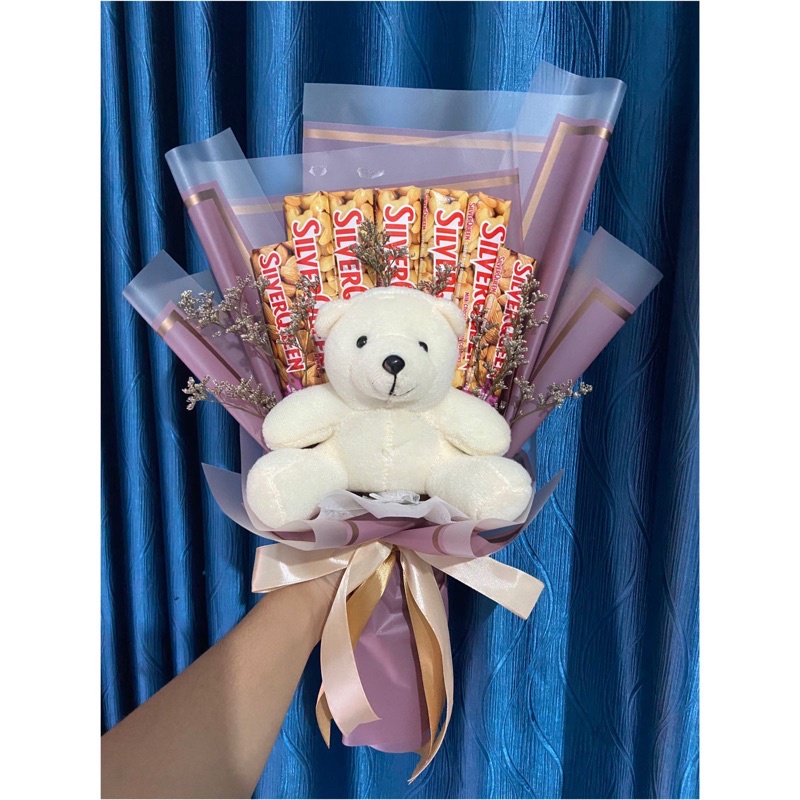 

Buket wisuda // buket boneka // buket murah // buket bunga