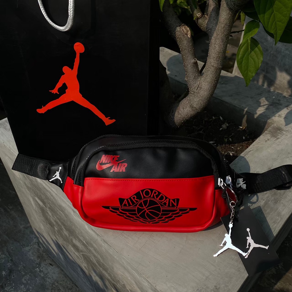 TAS WAISTBAG NIKE AIR JORDAN WINGS ORIGINAL RED / WAISTBAG NIKE AIR JORDAN WINGS ORIGINAL FULL SET