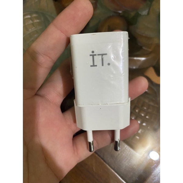 Adaptor plug it 20 watt second