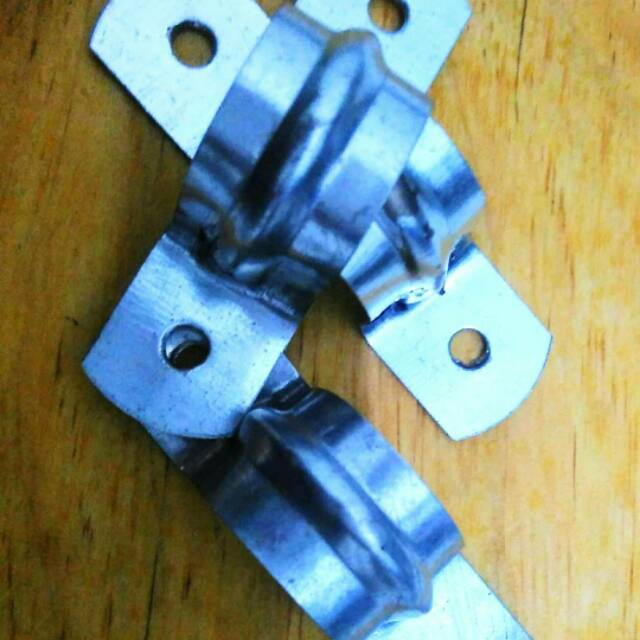 Klem Pipa Galvanis 1/2"
