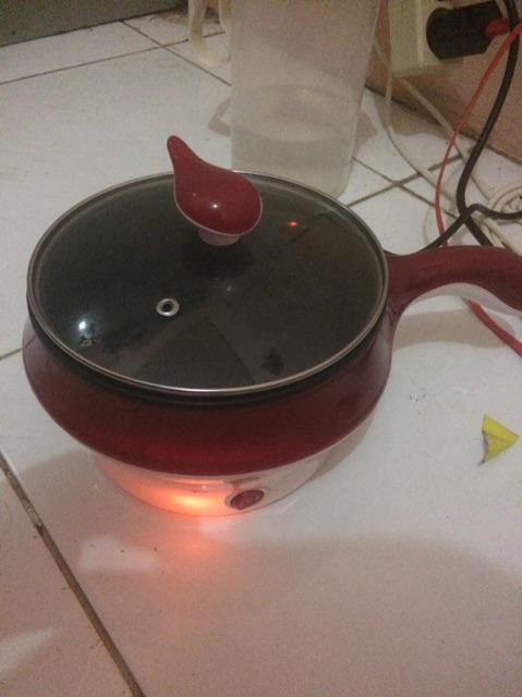 Panci Teflon Listrik + Kukusan Panci Multifungsi Instan Pan Elektrik 18cm /panci Elektrik Serbaguna