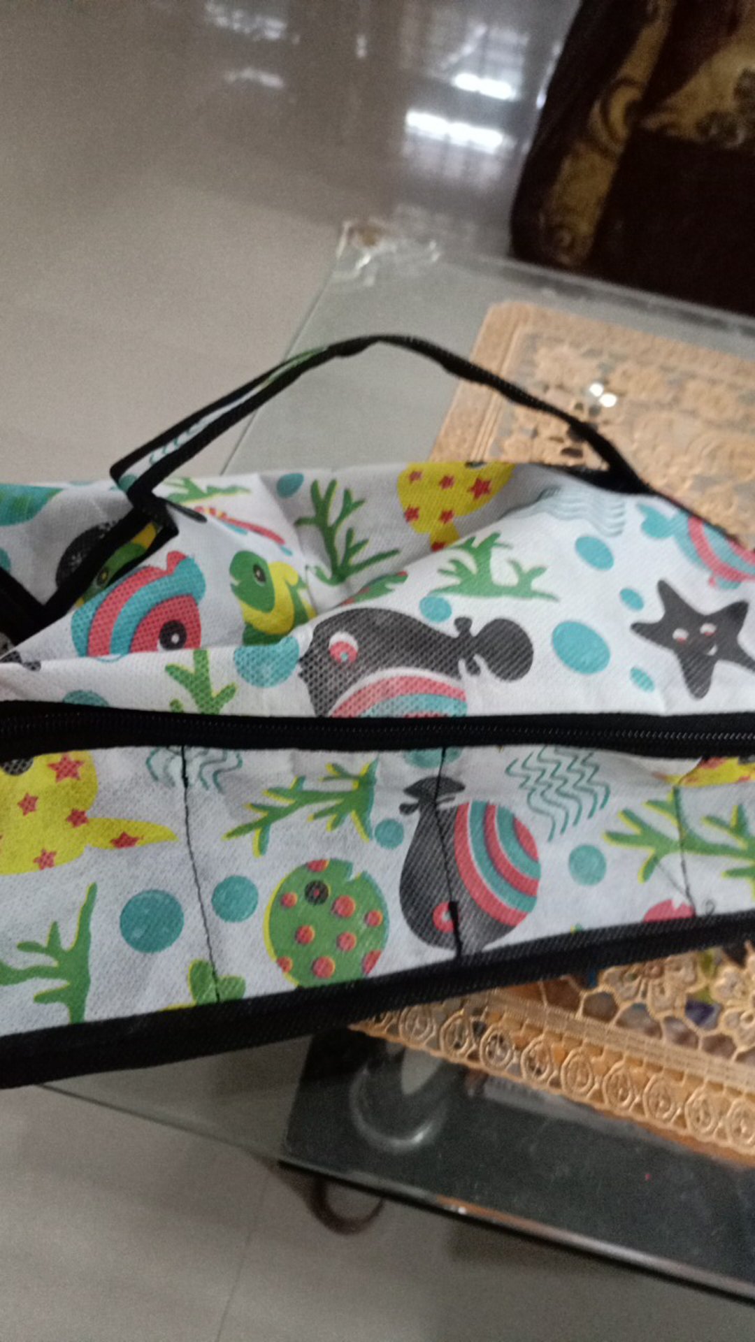 Tempat Gelas Full Resleting, Alas Full Triplek