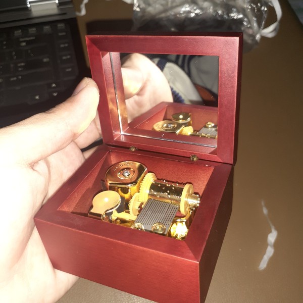 Rekomendasi Kado Ulang Tahun Pacar Teman Sahabat Hadiah Ulang Tahun Music Box Terbaru Tahun 2021