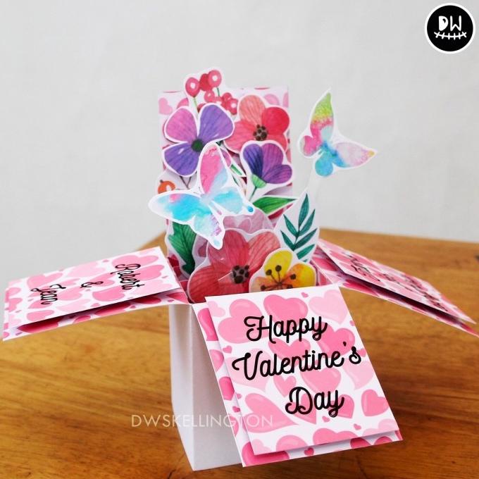 

[COD] Kotak Hadiah Pop Up Flower Box Valentine Couple [COD]