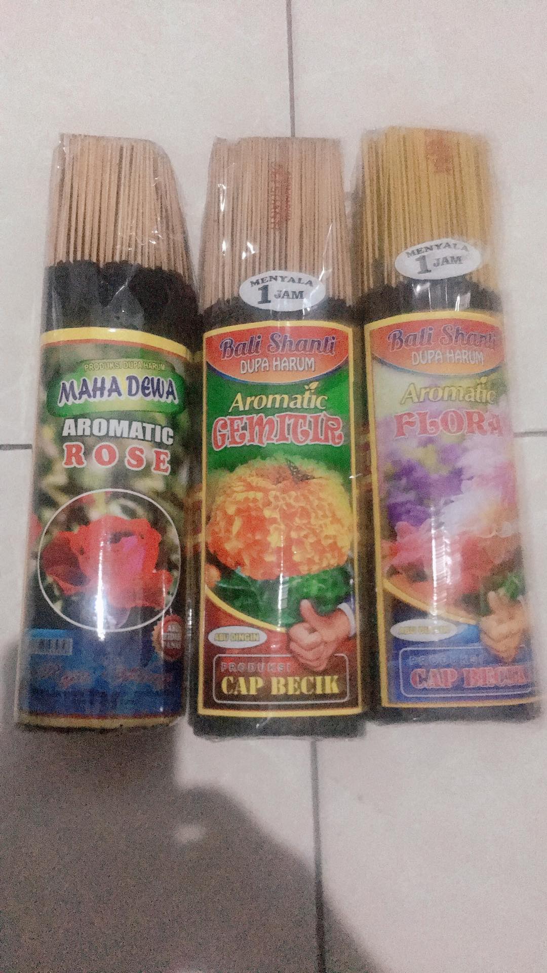 Hio Dupa Wangi Cap Becik 1 Jam Stik 28 Cm Kemasan 800 Gr